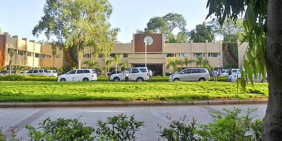 Ex-CM camp office in Vijayawadalikely to be made Raj Bhavan