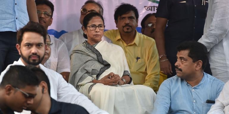 7 detained for chanting Jai Shri Ram slogans near Mamata Banerjee's convoy