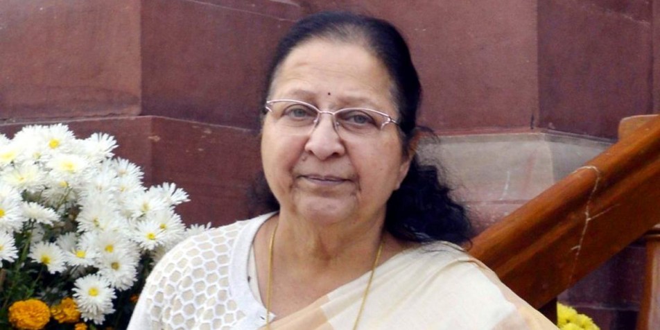 साध्वी प्रज्ञा के बाद हेमंत करकरे को लेकर सुमित्रा महाजन का बयान, बढ़ी सियासी गर्मी
