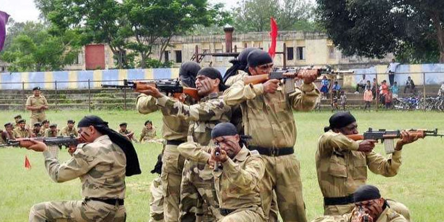 सरकार ने रोका सीआरपीएफ के जवानों का राशन भत्ता