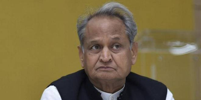 गहलोत सरकार ने फिर बदला ब्यूरोक्रेसी का चेहरा, 70 IAS के तबादले, 9 कलक्टर बदले