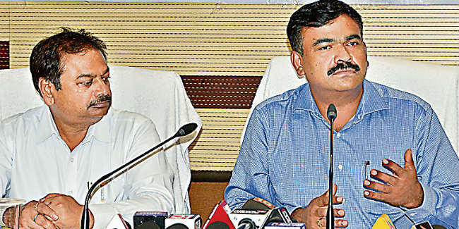 रांची : रघुवर सरकार ने कराया "50,627 करोड़ का निवेश, 72,682 लोगों को मिला रोजगार