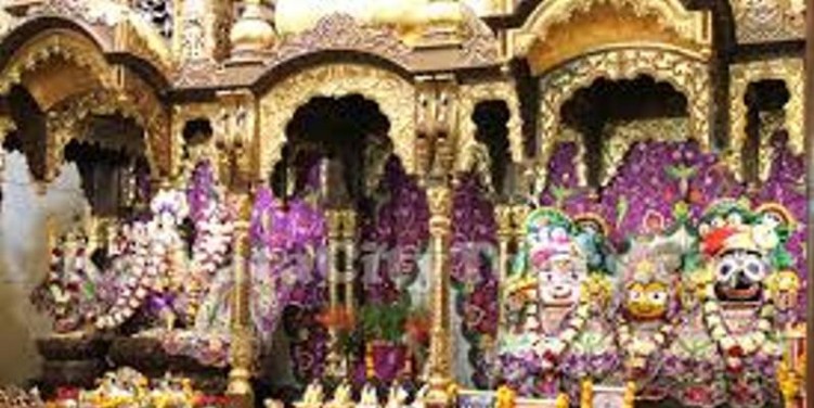 इस्कॉन मंदिर में पूजा कर बोलीं नुसरत जहां- मैं पैदाइशी मुसलमान, लेकिन हर धर्म का सम्मान