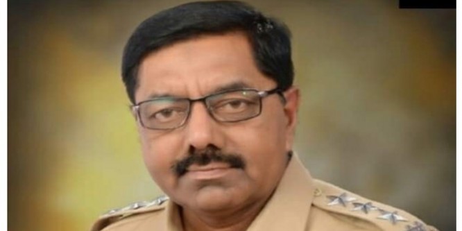 प्रज्ञा के बयान से आहत पूर्व एसीपी लड़ेंगे भोपाल से चुनाव, शहीद करकरे के सहयोगी थे