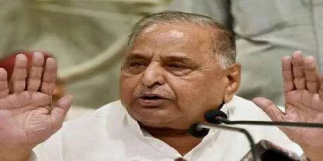 आजम खान के समर्थन में उतरे मुलायम, बोले- बीजेपी को होगा नुकसान
