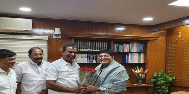 Ministers meet Goyal, seek grants for local bodies