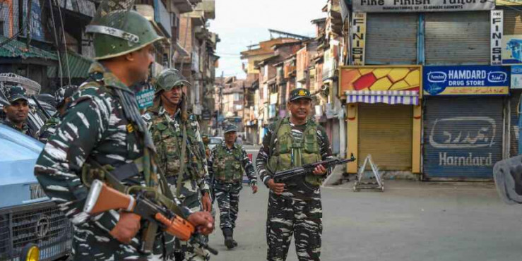 50,000 Phone Lines Made Operational in Valley on Day 13 of Lockdown, Say Officials