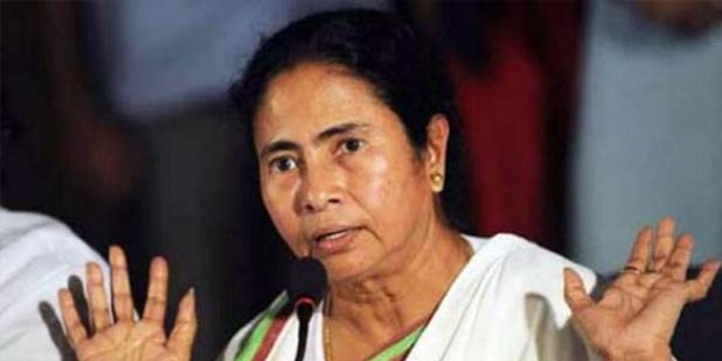 पश्चिम बंगाल में मुख्यमंत्री पद से इस्तीफा देना चाहती हैं ममता बनर्जी