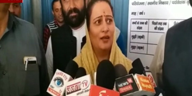 दयाल प्यारी के निर्दलीय चुनाव लड़ने पर सीएम ने दिया बयान