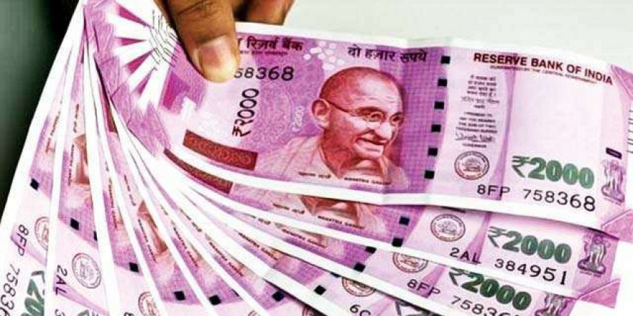 ‘डॉलर के मुकाबले 3% कमजोर हो सकता है रुपया’