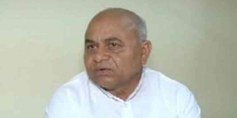 किसानों के कर्ज की राशि के साथ ब्याज भी भरेगी सरकार: डॉ. गोविंद सिंह