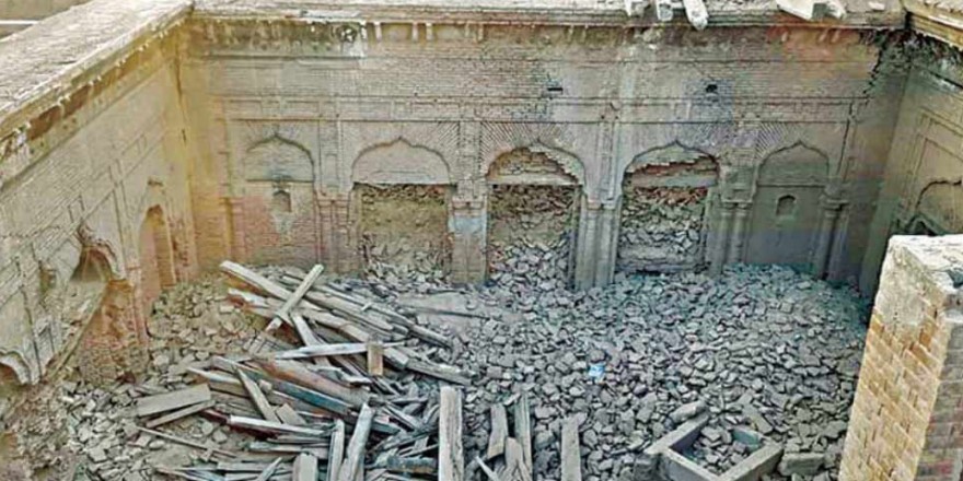 पाकिस्तान में गुरु नानक महल तोड़े जाने पर हरसिमरत कौर ने कही ये बड़ी बात