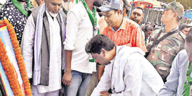 लोहरदगा : जल, जंगल और जमीन की हो रही है लूट : हेमंत सोरेन