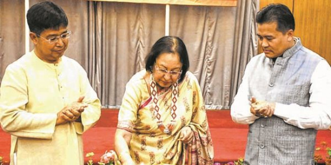 Najma sings paeans to spirit of Manipuri women