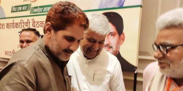 इनेलो को एक और बड़ा झटका, पार्टी जिलाध्यक्ष व प्रदेश प्रवक्ता सतीश नांदल भाजपा में शामिल