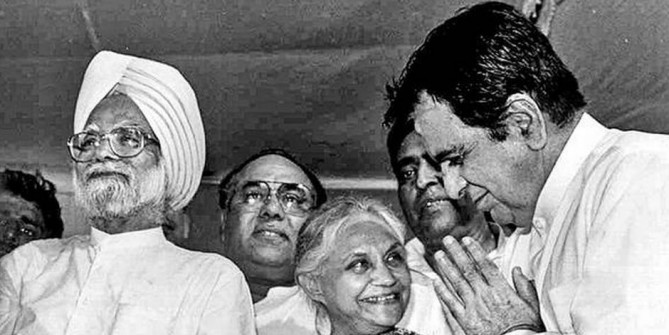विदेश मंत्रालय ने कहा, ईरान द्वारा जब्त टैंकर पर सवार 18 भारतीयों को छुड़ाने का प्रयास जारी