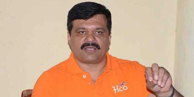 कांग्रेस बढ़ाएगी बीजेपी विधायक चैंपियन की मुश्किलें, महात्मा गांधी-नेहरू पर की थी आपत्तिजनक टिप्पणी