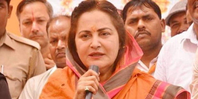 आजम खान को जया प्रदा की चेतावनी- चुनाव हराऊंगी और तब बताऊंगी