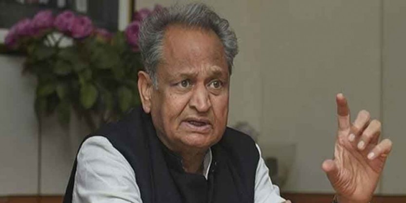 पेट्रोल-डीजल पर 4-4% बढ़ाया वैट: सीएम गहलोत बोले- पिछली सरकार की गलती को सुधारा है