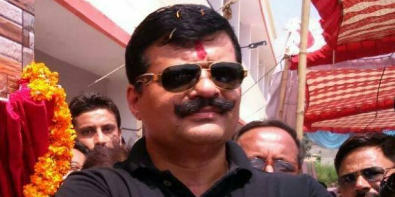 सुरक्षा हटाने के फ़ैसले को चैंपियन ने दी हाईकोर्ट में चुनौती, Y Plus श्रेणी की सुरक्षा मिली थी पहले