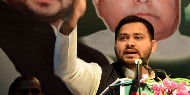 तेजस्वी ने चिट्ठी के साथ किया ट्वीट, लिखा-देखिए बिहार की इस कुकर्मी सरकार को