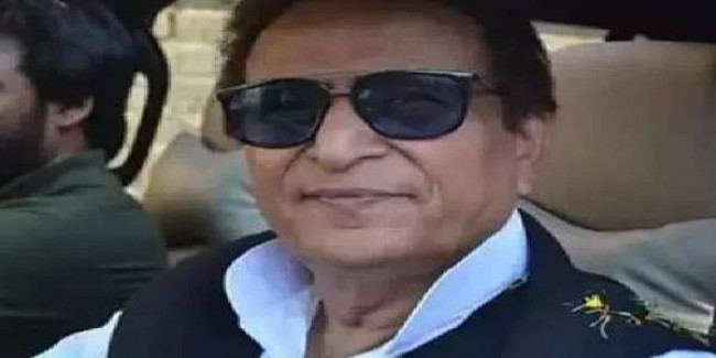 आजम खान पर लटकी गिरफ्तारी की तलवार, अब डकैती की FIR