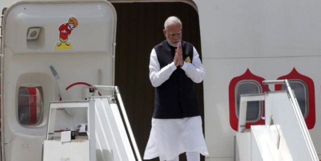पीएम मोदी और मंत्रिपरिषद ने पांच सालों में यात्रा पर खर्च किए 393 करोड़ रुपये