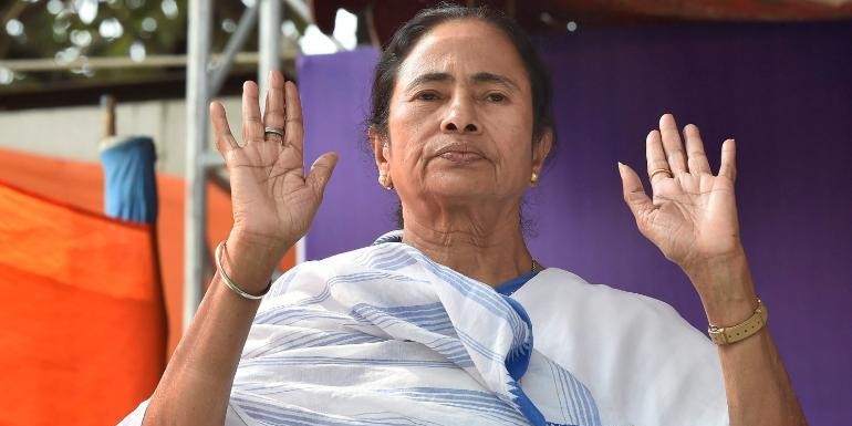 इस वजह से मोदी की अध्यक्षता वाली नीति आयोग के बैठक में नहीं जाएंगी ममता !!
