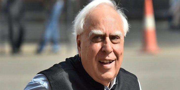 मोदी सरकार अहंकारी है और बदले की करती है राजनीति- कपिल सिब्बल
