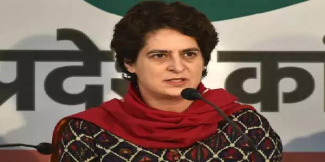मिर्जापुर में बच्चों को नमक-रोटी परोसने पर प्रियंका गांधी ने योगी सरकार को घेरा