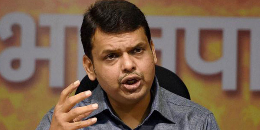 फडणवीस के घर पर देर रात चली बैठक, गठबंधन और प्रत्याशियों पर हुई चर्चा