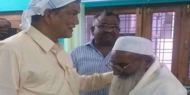 चुनाव में हार के बाद हरीश रावत ने बढ़ाई सक्रियता, जा रहे कार्यकर्ताओं के घर