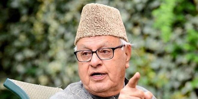 जायरा वसीम के एक्टिंग छोड़ने पर बोले फारूक अब्दुल्ला, ‘शायद उनके बॉयफ्रेंड ने कहा हो?’