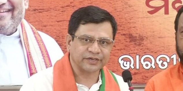 कौन हैं अश्विनी वैष्णव जिनके लिए पीएम मोदी और अमित शाह को फोन करना पड़ा?