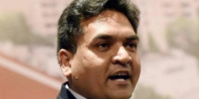 बापू के बाद नकली गांधी उनका सरनेम लेकर राज करते रहे: कपिल मिश्रा