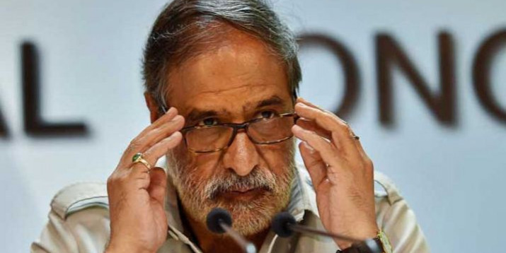 राज्यसभा का समय बढ़ाने पर हंगामा, आनंद शर्मा बोले- संसद बिल बनाने की फैक्ट्री नहीं