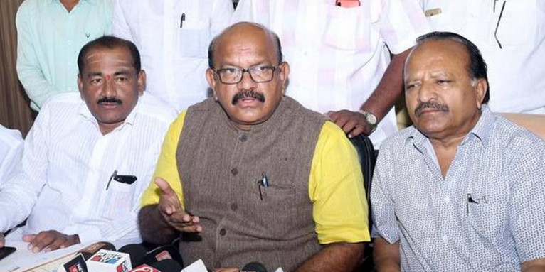 Karnataka LS member keen on inaugurating Kalaburagi airport on Nov.1