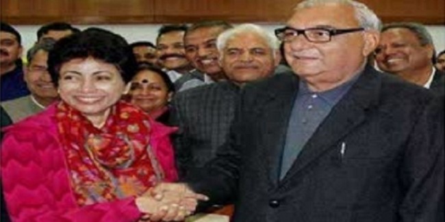 कांग्रेस उम्मीदवार कुमारी सैलजा ने भरा नामांकन, पूर्व सीएम रहे मौजूद