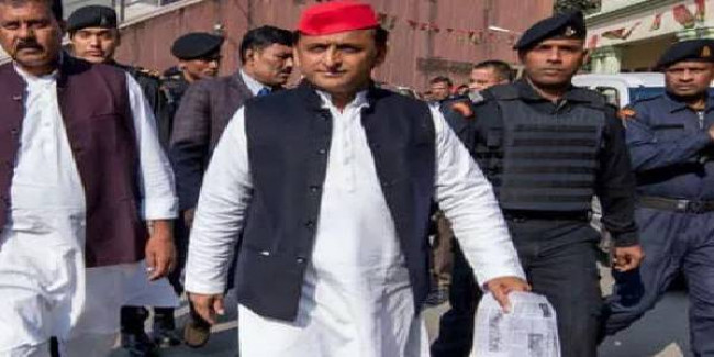 UP में कोई सुरक्षित नहीं, किसी की भी कहीं हो सकती है हत्या: अखिलेश यादव
