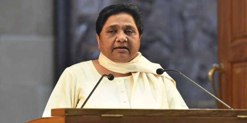 मायावती के घर बड़ी बैठक, 12 सीटों पर होने वाले उपचुनावों के लिए बनाएंगी रणनीति