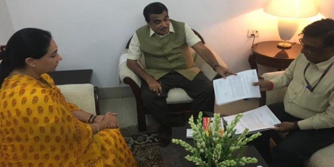 अवैध मस्जिदों का मामला उठाने के बाद दिल्ली सांसद प्रवेश वर्मा को मिली धमकी