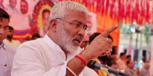 फजीहत के बाद यूपी BJP अध्यक्ष बोले- सेंगर को केंद्रीय नेतृत्व ने निकाला, मुझे जानकारी नहीं थी