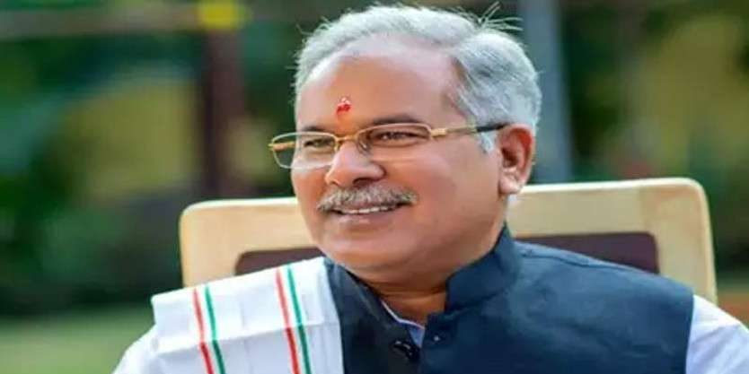 मुख्यमंत्री भूपेश ने सद्गुरु सतनाम फ़िल्म निर्माण के लिए स्वीकृत की 5 लाख की राशि
