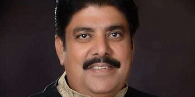 तिहाड़ जेल में सजा काट रहे पूर्व सांसद अजय चौटाला के पास से मिला मोबाइल फोन