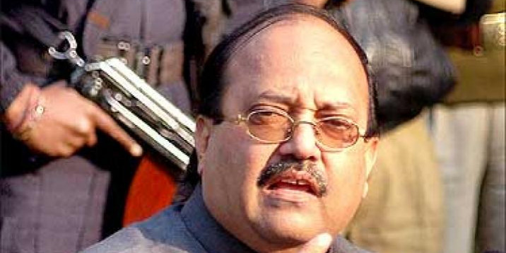 अमर सिंह बोले- आजम को महिलाओं पर भद्दी टिप्पणी करने की बुरी आदत