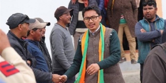 लद्दाख के प्रचार में भाजपा, कांग्रेस में घमासान