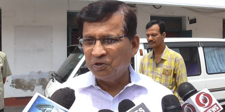 Vigilance sleuths quiz former PWD minister Badal Choudhury