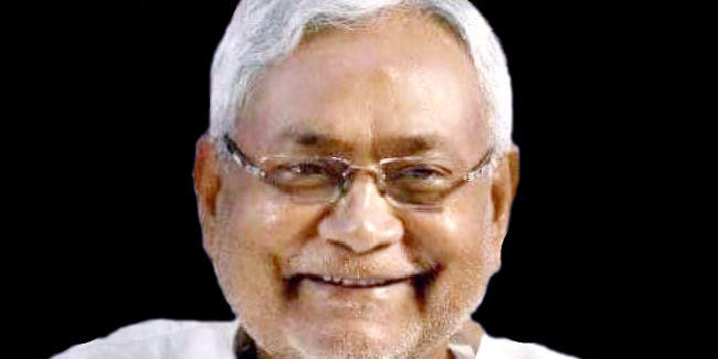 नीतीश कुमार ने जेडीयू के राष्ट्रीय अध्यक्ष पद के लिए दाखिल किया नामांकन, निर्विरोध चुना जाना तय