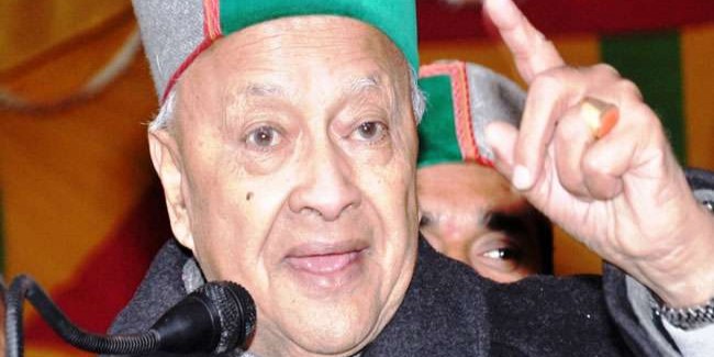 हिमाचल के पूर्व मुख्यमंत्री वीरभद्र ने किया इस नेता की तरफ इशारा कहा, साफ हुई गंदगी