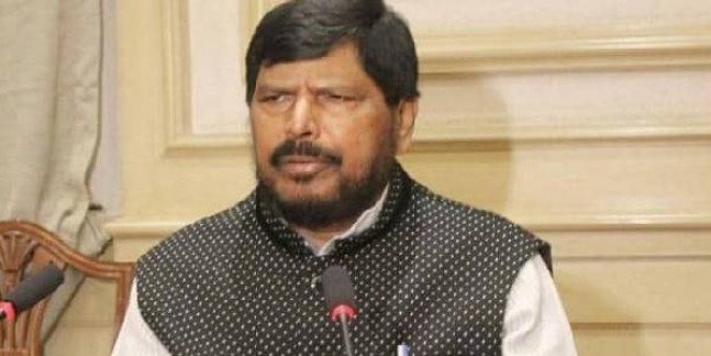 अगर बीजेपी-शिवसेना सरकार बनाने में फेल तो शरद पवार से करूँगा बात - रामदास अठावले